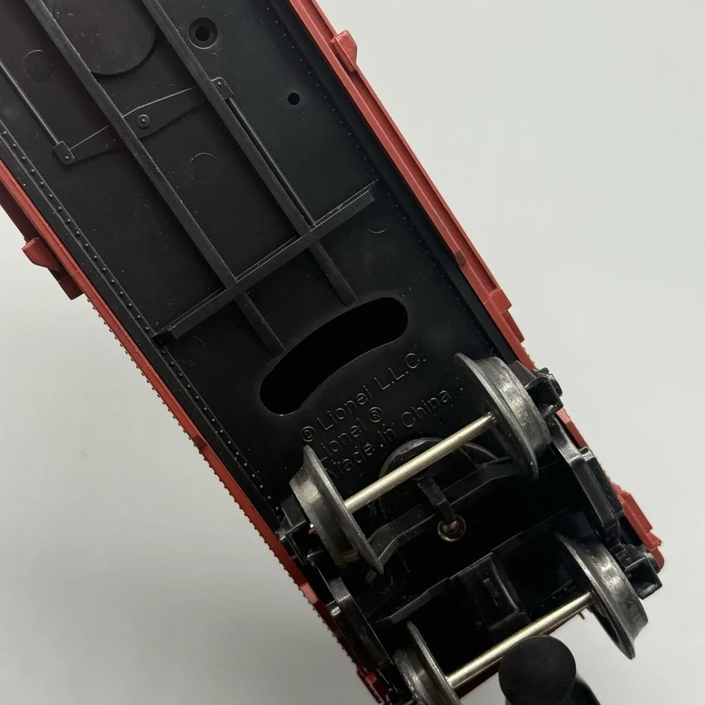 Lionel 6-25057 Pennsylvania PRR 19751 Boxcar O Gauge Freight Car Red Untested